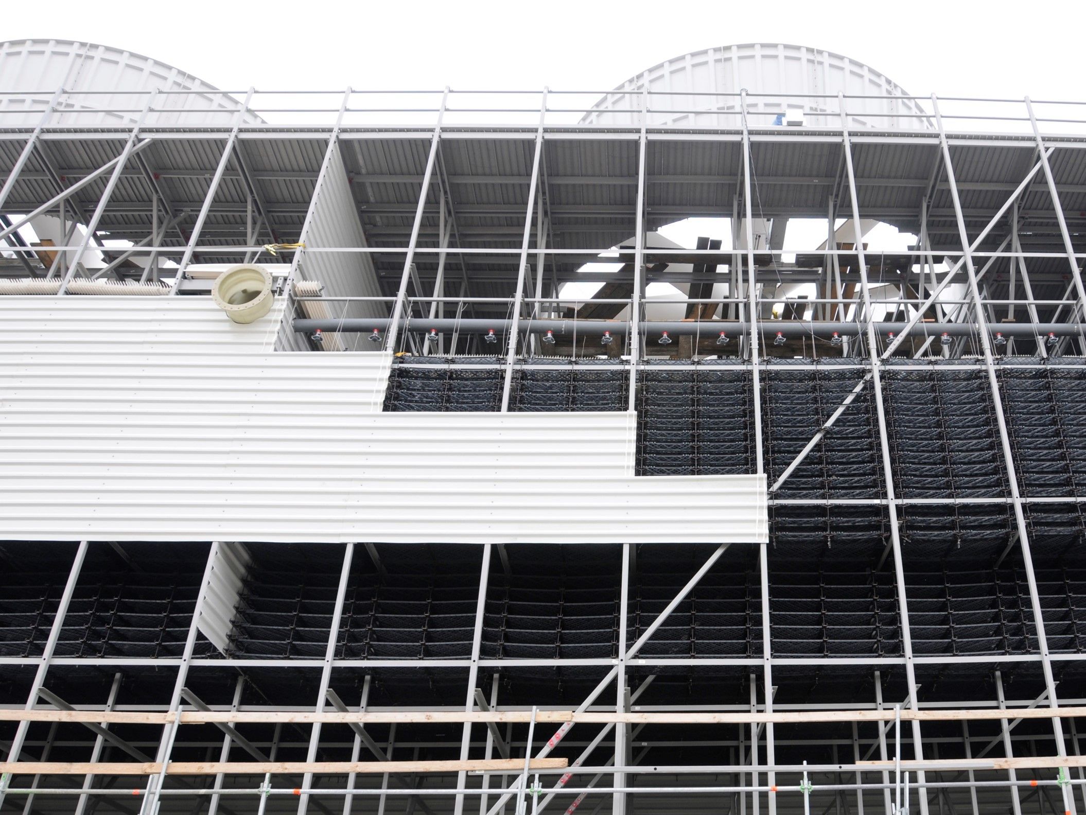 30 t GFK, Halbzeuge, für eine Ethanolanlage in Wanze, Belgien 30 t GFK, Halbzeuge, für eine Ethanolanlage in Wanze, Belgien